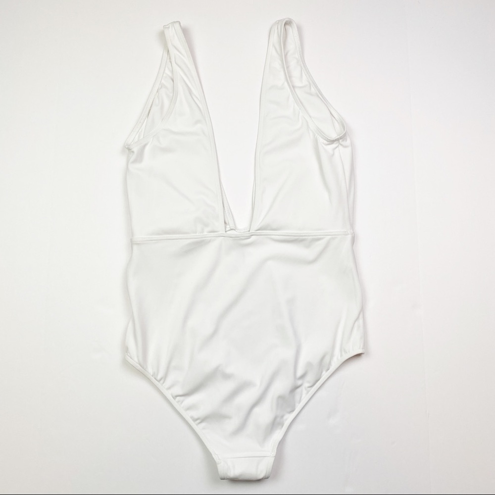 ❌SOLD❌ [ASOS] High Deep Plunge One Piece Swimsuit - Picture 3 of 9